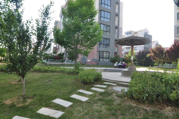 威海乳山市长江路 酒店式公寓周边环境:望海闻莺傍山临海周边环境-途