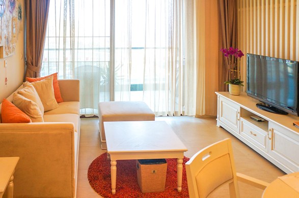 两房两厅一厨两卫清新中套房