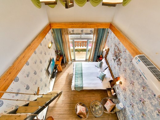 丽江住宿 古城区住宿 邦达星空豪华复式家庭房  旅途中的家 丽江古城